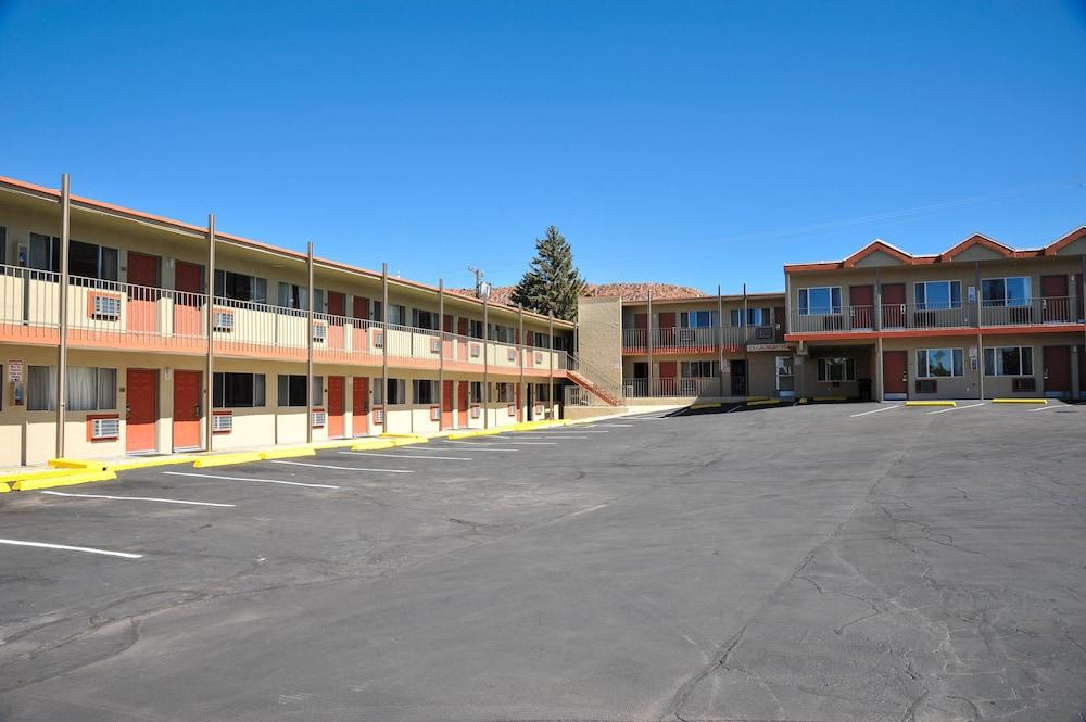 Rodeway Inn Cedar City Bagian luar foto