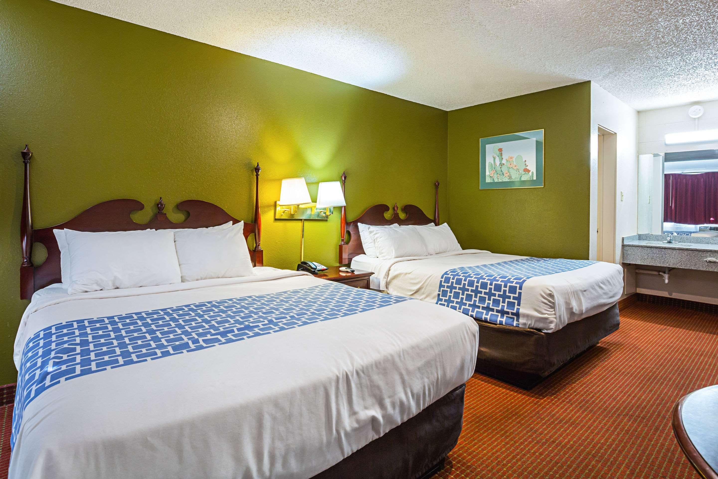 Rodeway Inn Cedar City Bagian luar foto