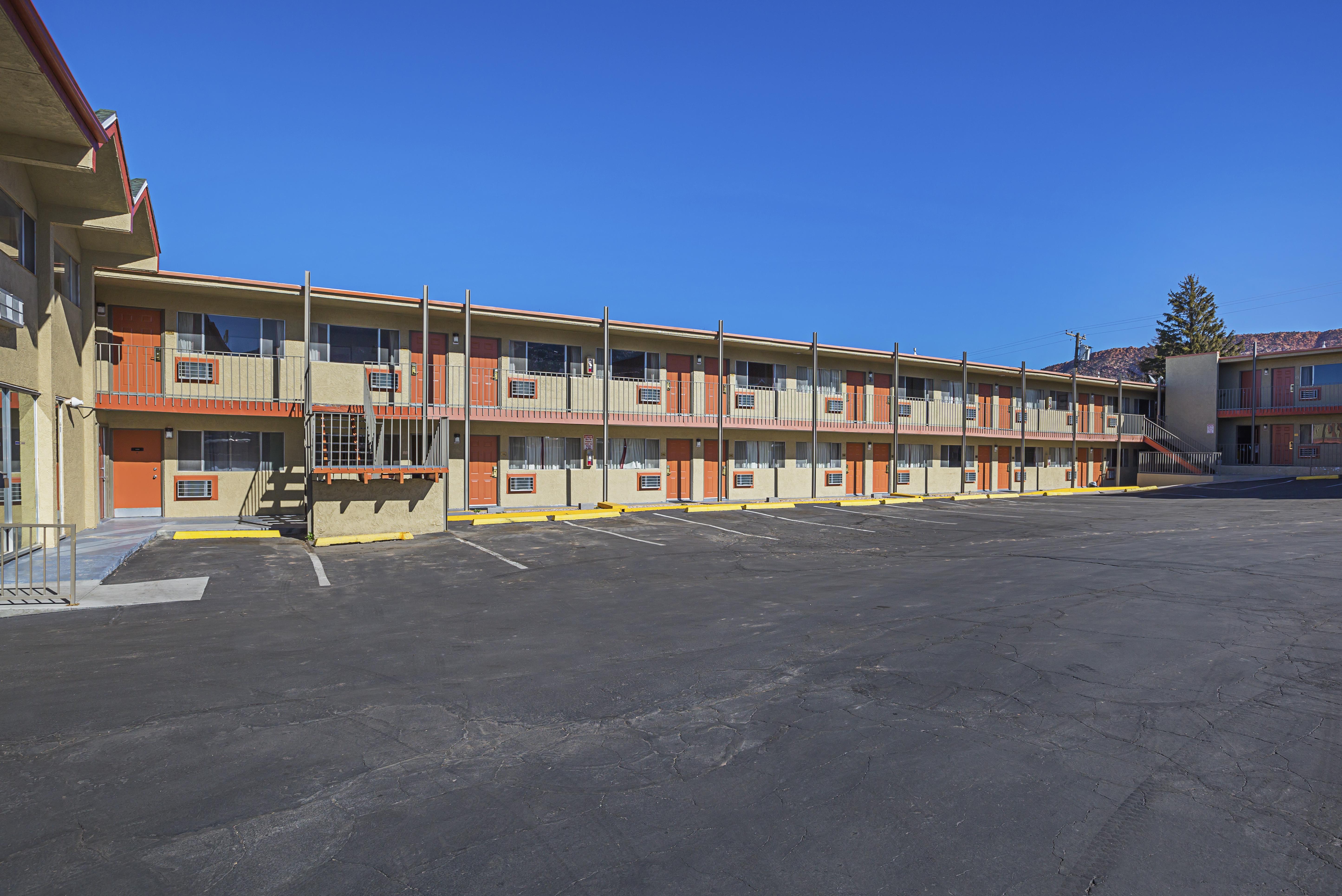 Rodeway Inn Cedar City Bagian luar foto