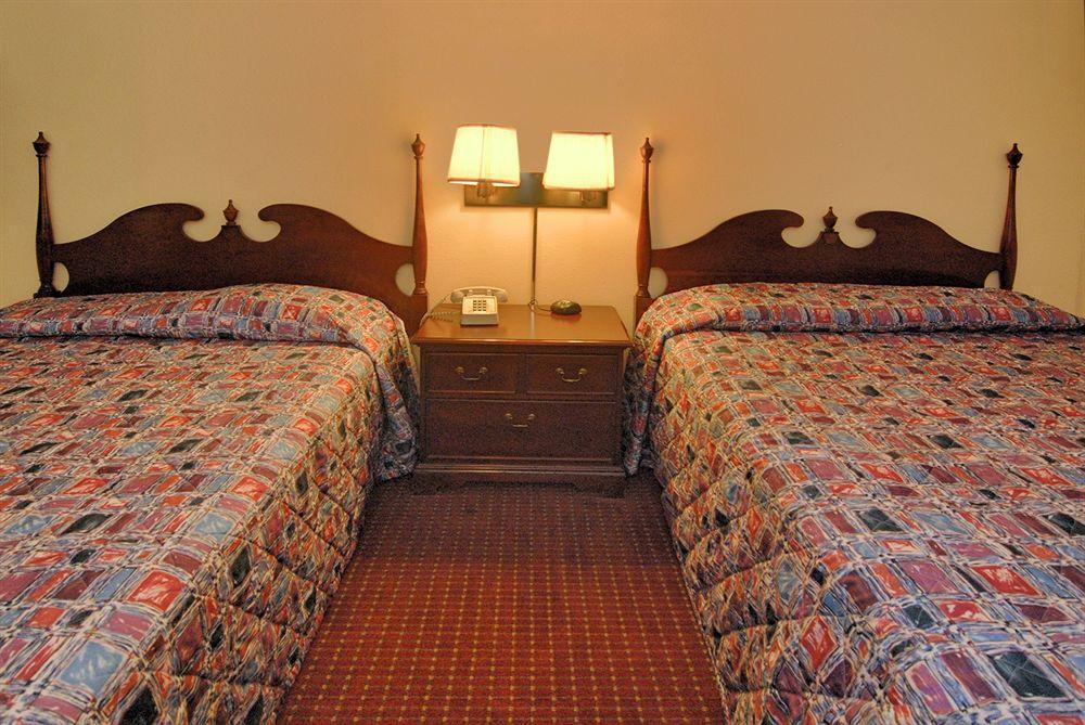 Rodeway Inn Cedar City Bagian luar foto