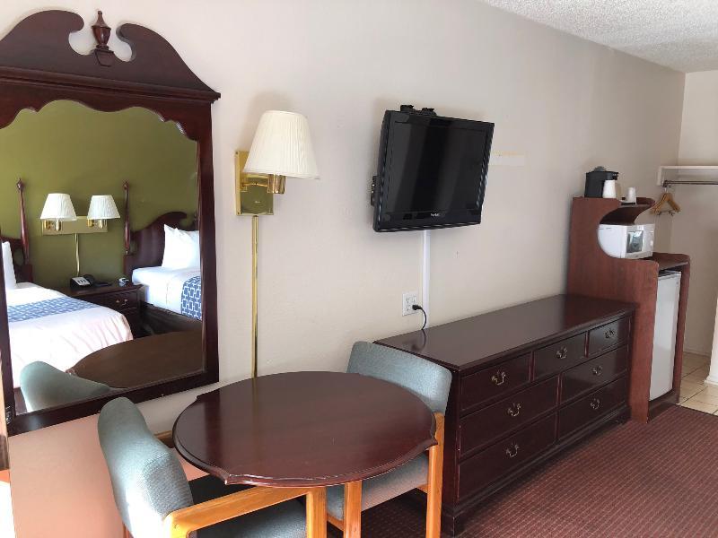 Rodeway Inn Cedar City Bagian luar foto
