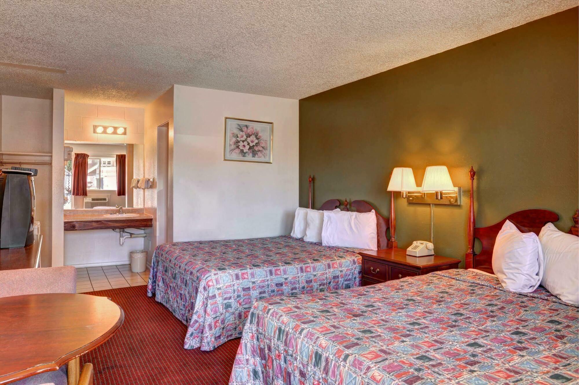 Rodeway Inn Cedar City Bagian luar foto