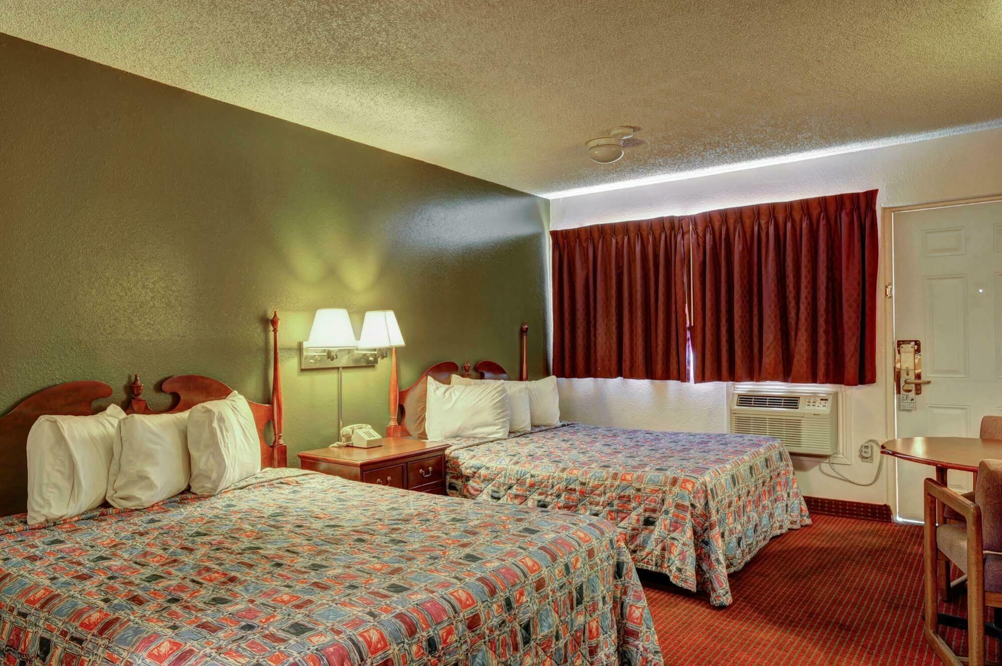 Rodeway Inn Cedar City Bagian luar foto